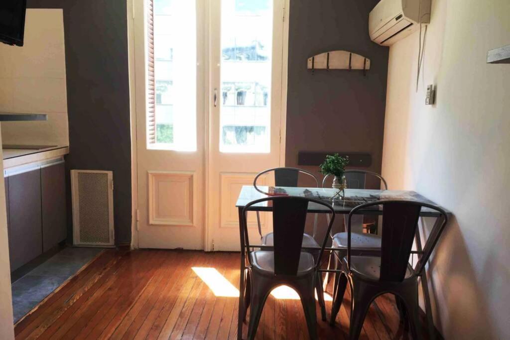 Duplex En Centro Historico Y Turistico Sobre Av. De Mayo 布宜诺斯艾利斯 外观 照片