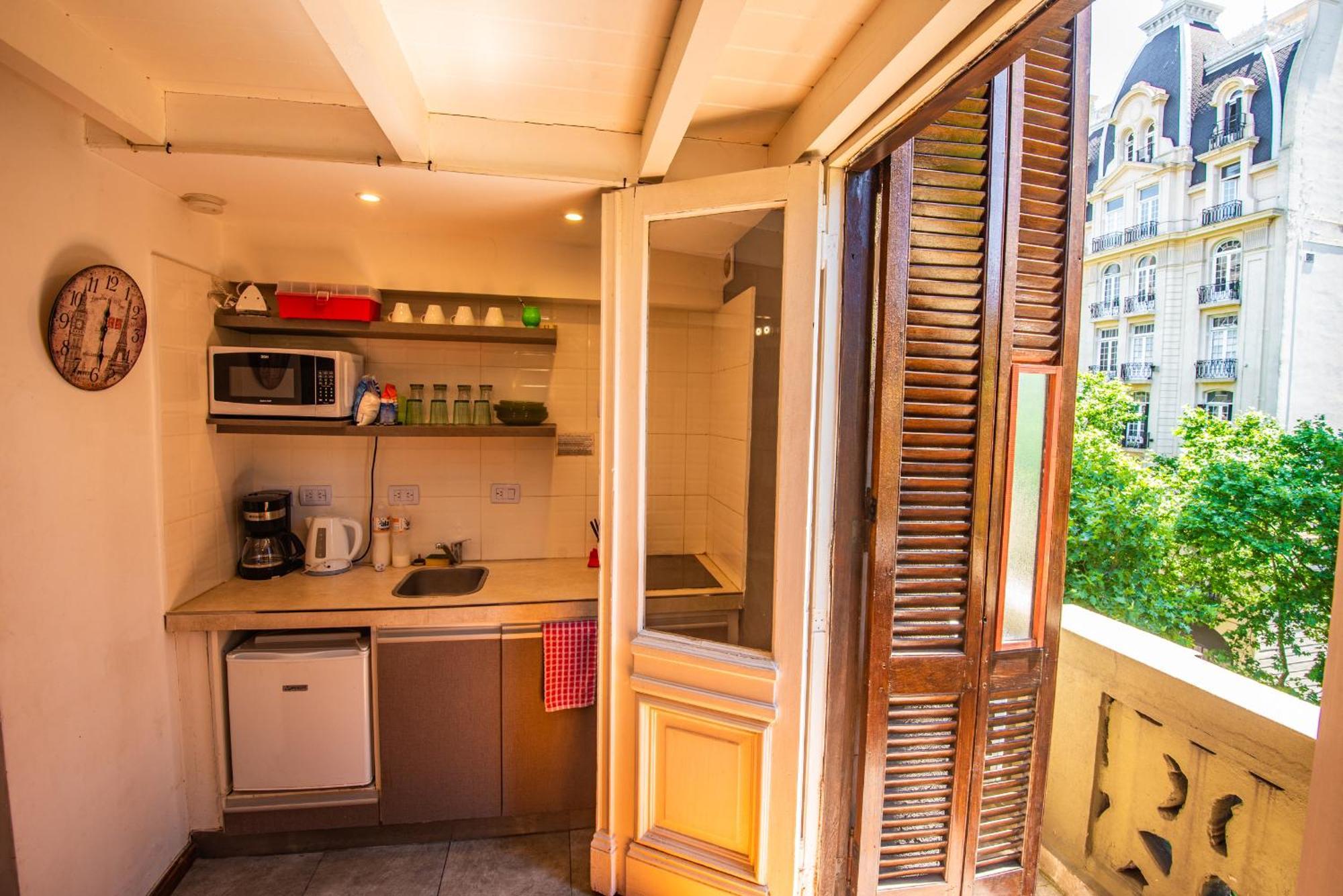 Duplex En Centro Historico Y Turistico Sobre Av. De Mayo 布宜诺斯艾利斯 外观 照片