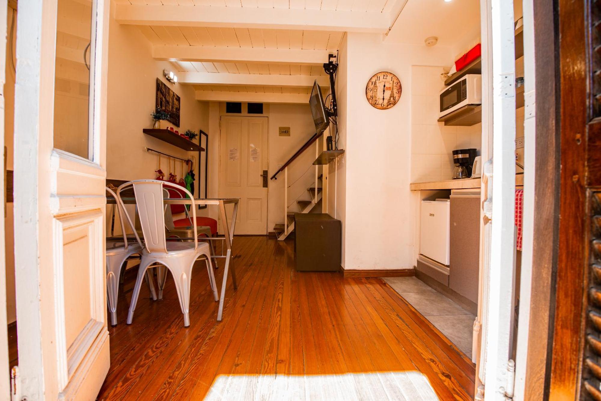 Duplex En Centro Historico Y Turistico Sobre Av. De Mayo 布宜诺斯艾利斯 外观 照片